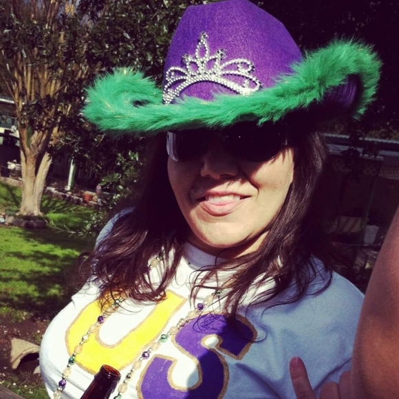 Meet your Posher, Joy - Picture 6 of 6